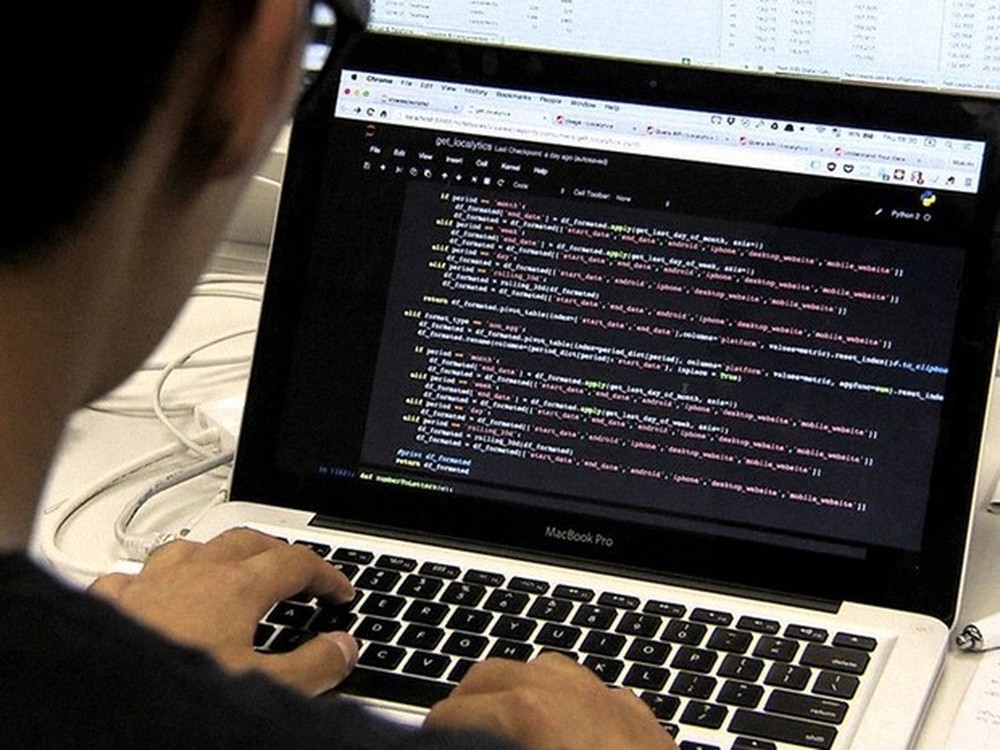 80% dos recrutadores acreditam em melhora das contratações no próximo ano, diz pesquisa do LinkedIn